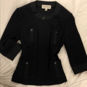 Black St John’s jacket with zipper front